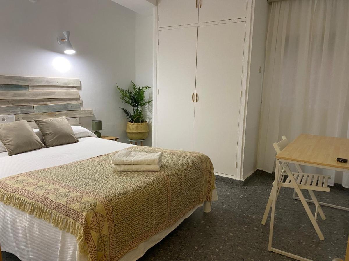 Hostal Paco Марбелья Экстерьер фото