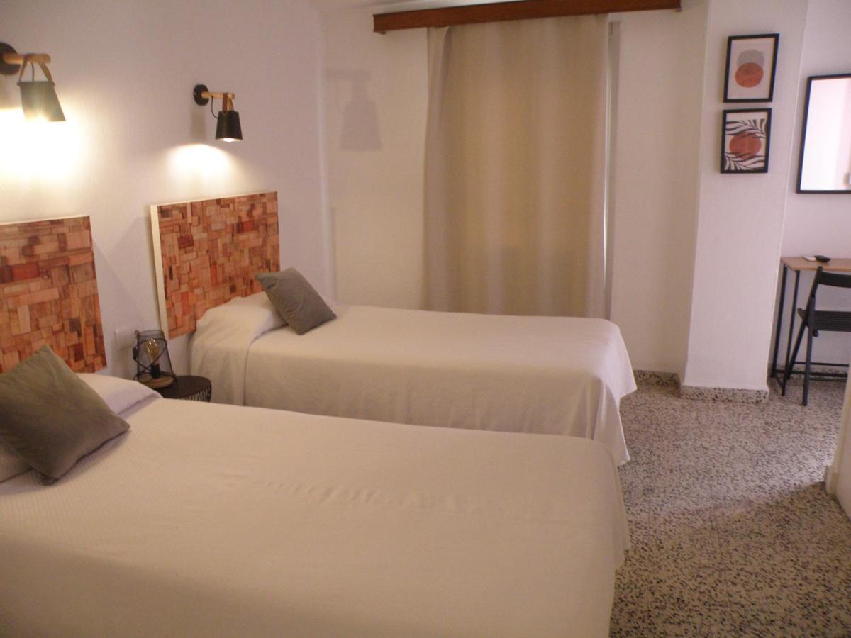 Hostal Paco Марбелья Экстерьер фото
